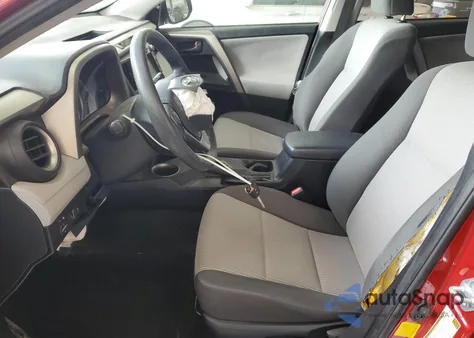 2015 Toyota Rav4 Le z USA, uszkodzony, nr VIN JTMBFREV2FJ048392